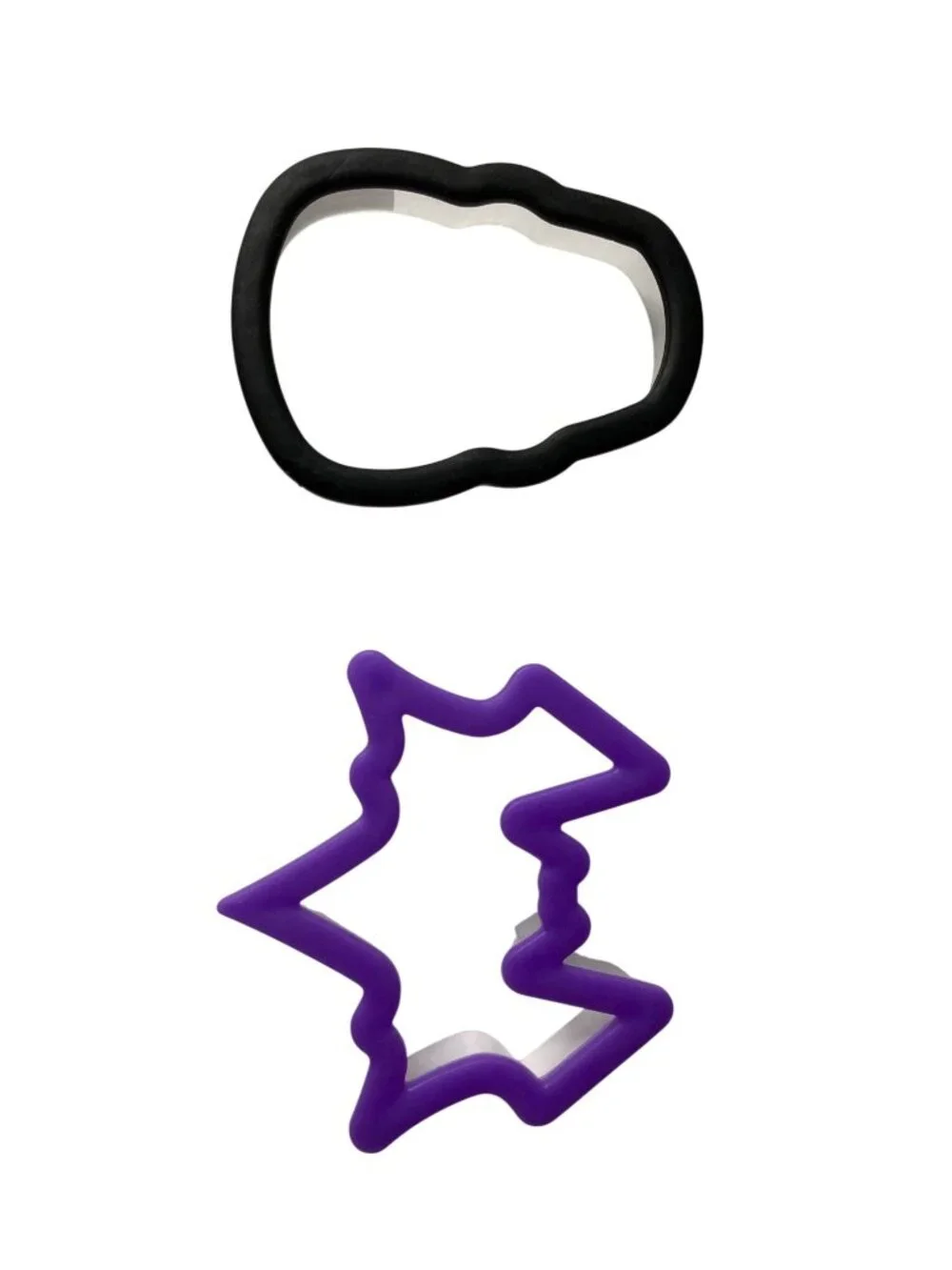 Wilton Skelton Skull Bat Cutout Grippy Cookie Cutter Bakery Plastic Baking Utens